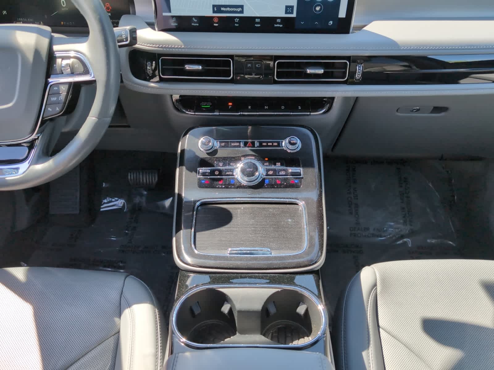used 2022 Lincoln Nautilus car, priced at $41,998