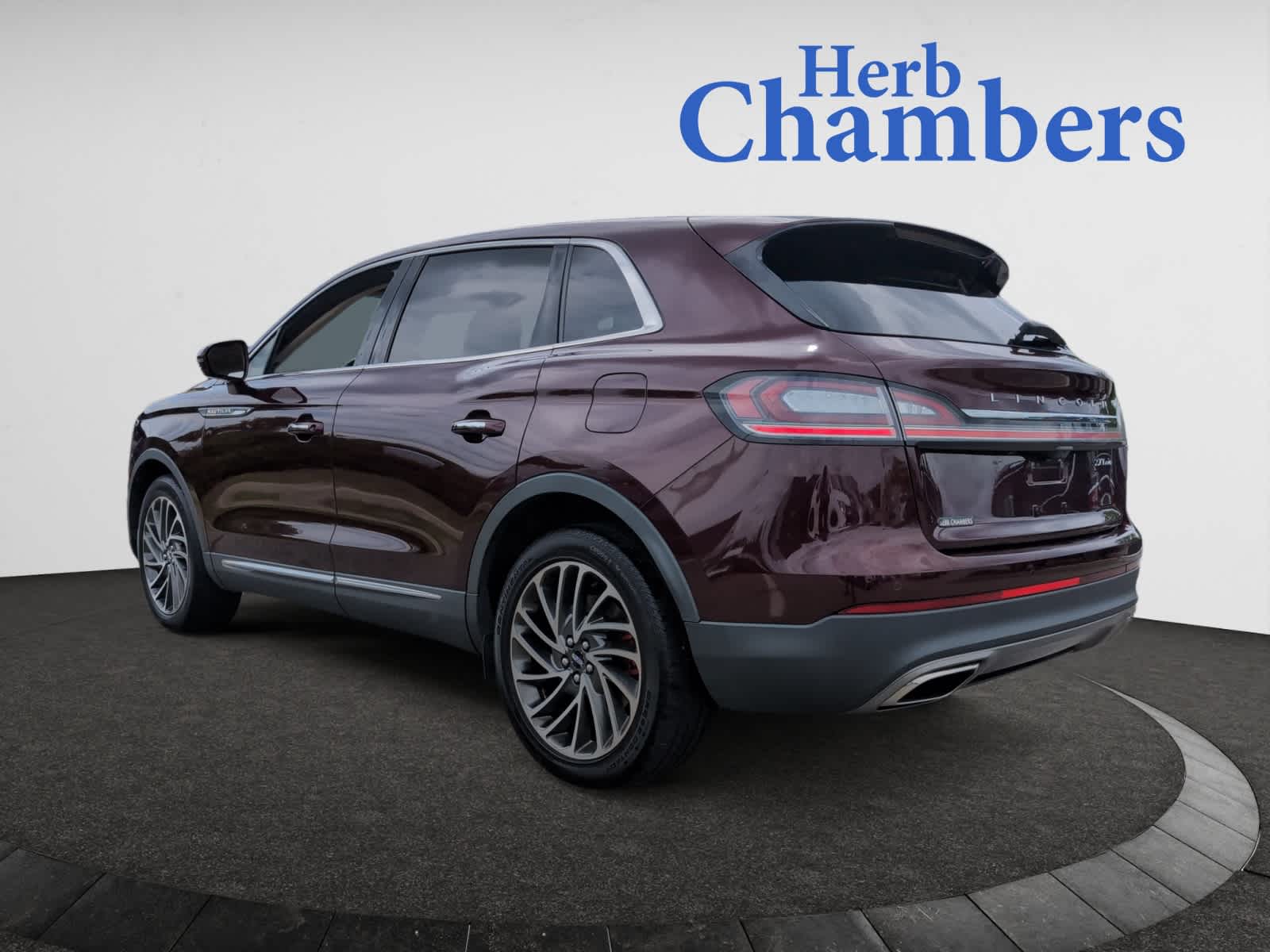 used 2019 Lincoln Nautilus car, priced at $22,998