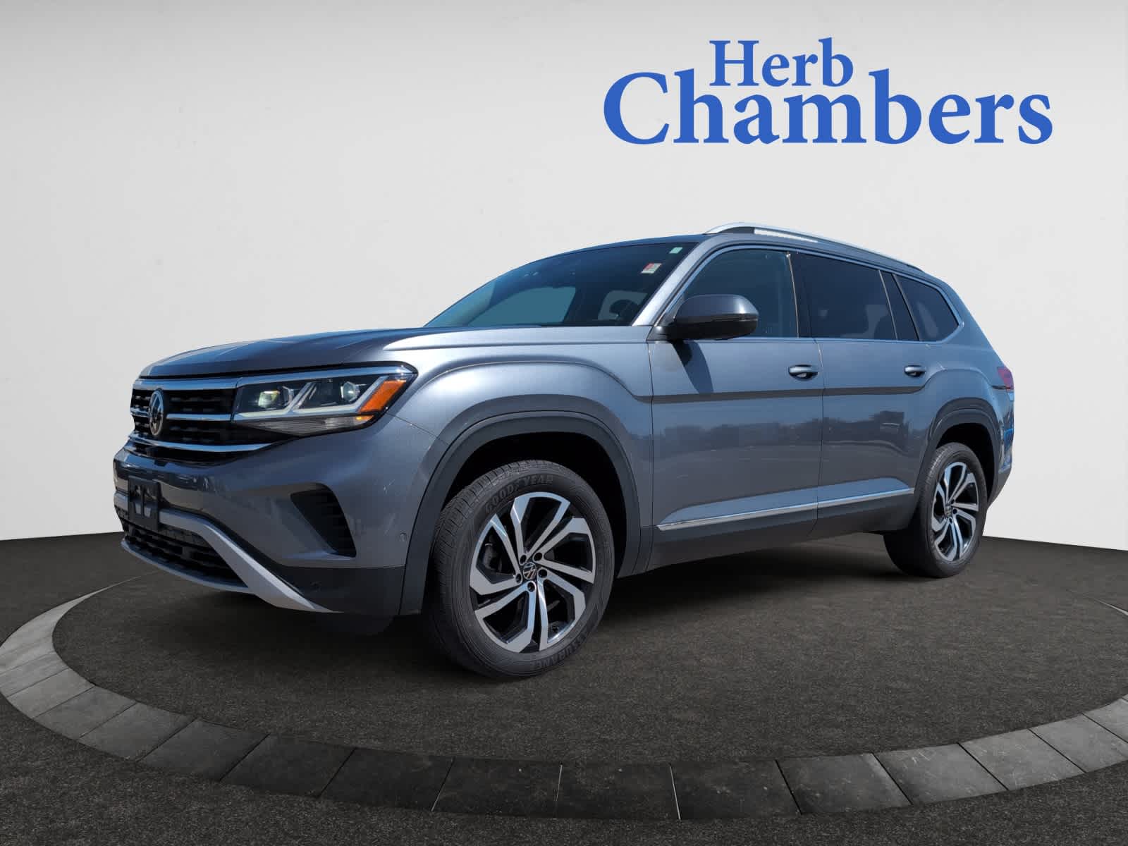 used 2021 Volkswagen Atlas car, priced at $32,998