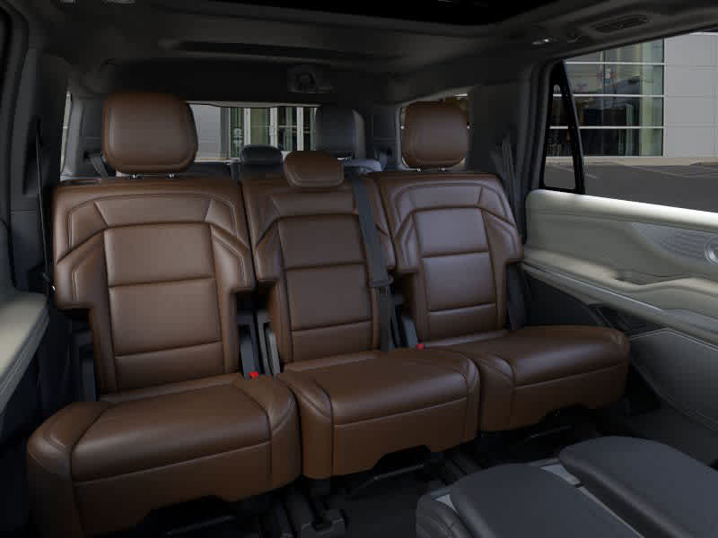 new 2025 Lincoln Navigator car, priced at $106,555
