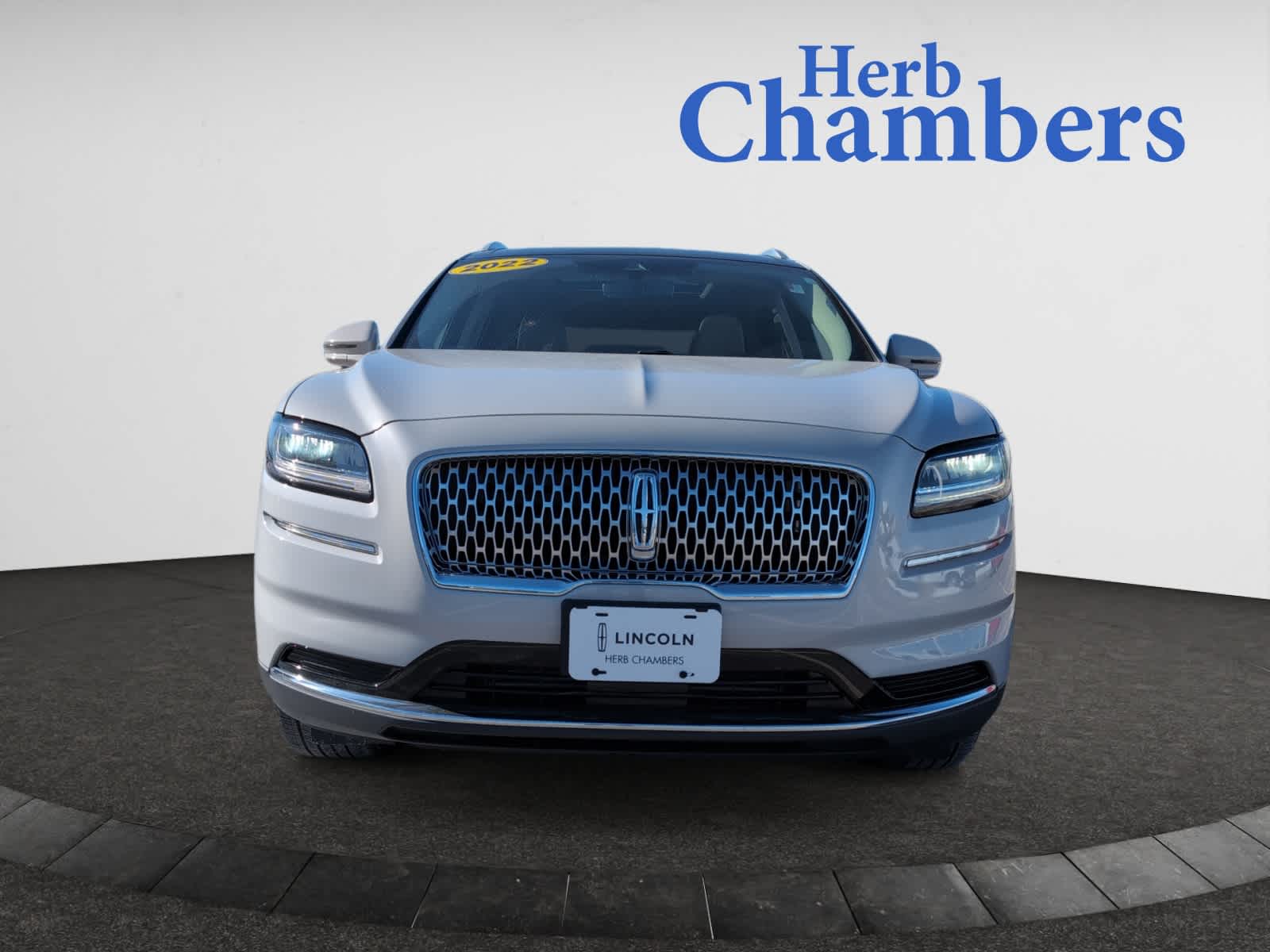 used 2022 Lincoln Nautilus car, priced at $36,498