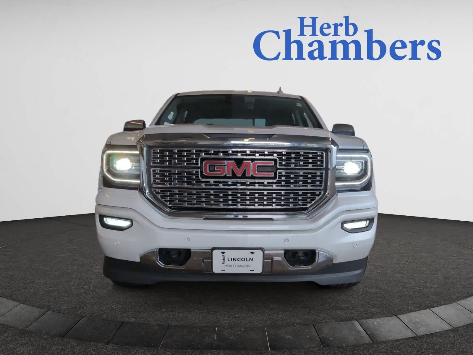 used 2018 GMC Sierra 1500 car, priced at $30,798