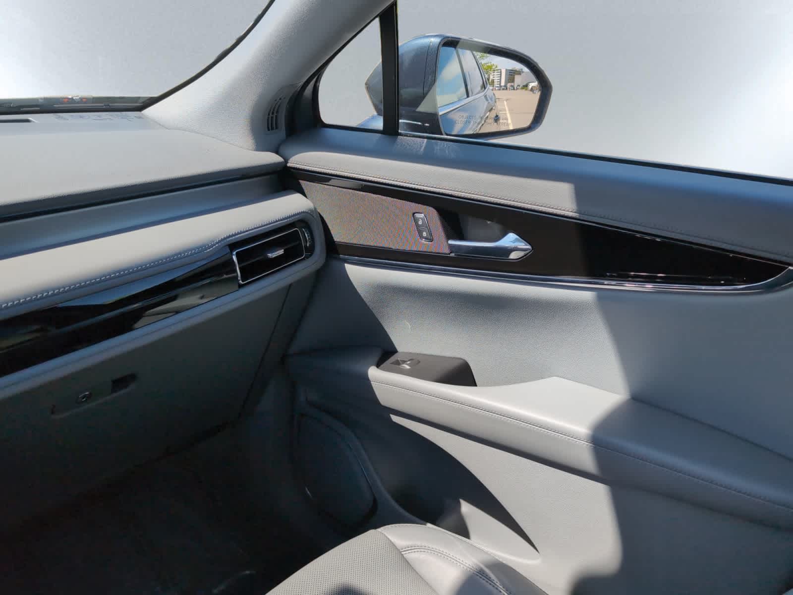 used 2022 Lincoln Nautilus car, priced at $41,998