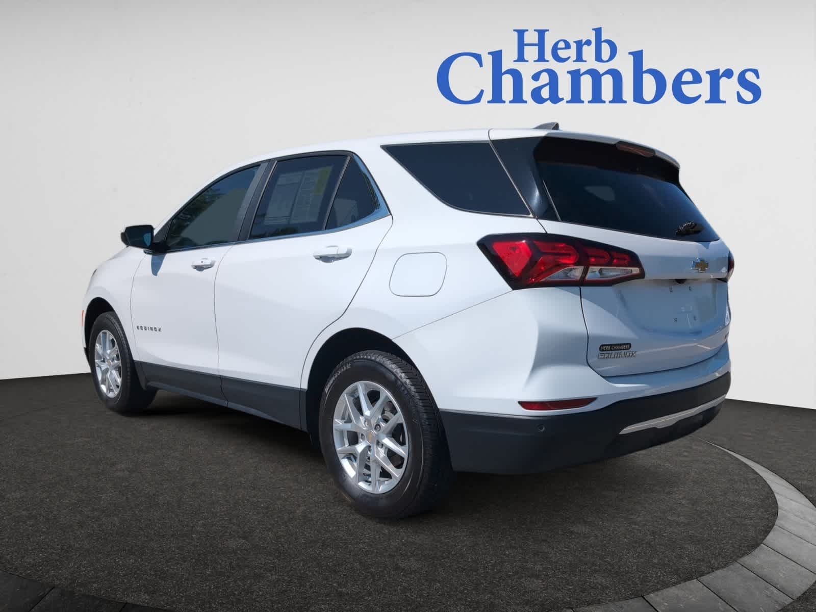 used 2022 Chevrolet Equinox car, priced at $24,798
