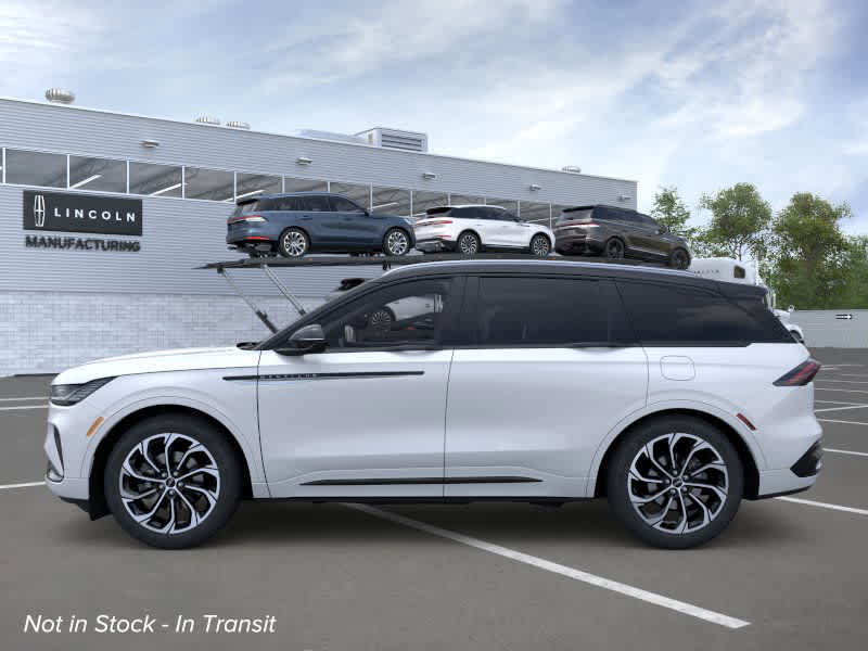 new 2025 Lincoln Nautilus car, priced at $65,920