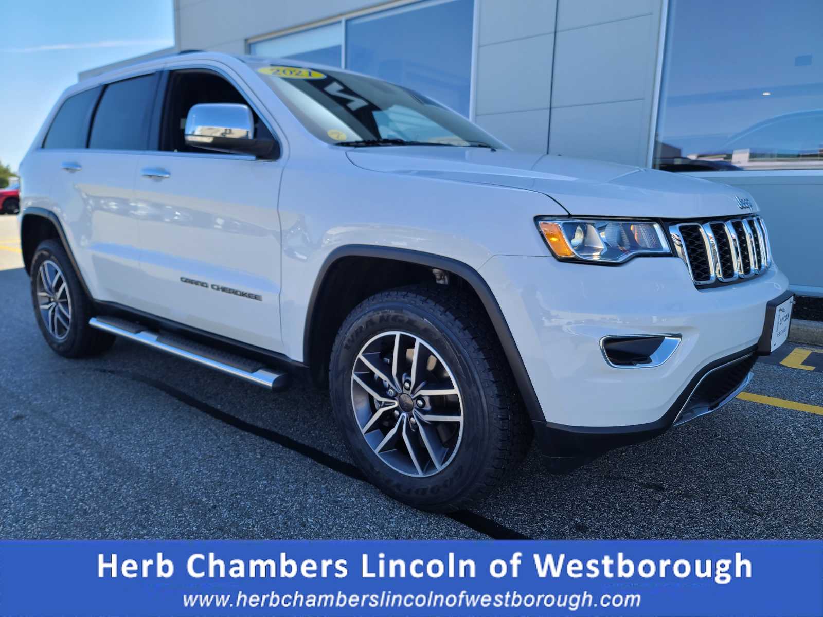 used 2021 Jeep Grand Cherokee car, priced at $32,998