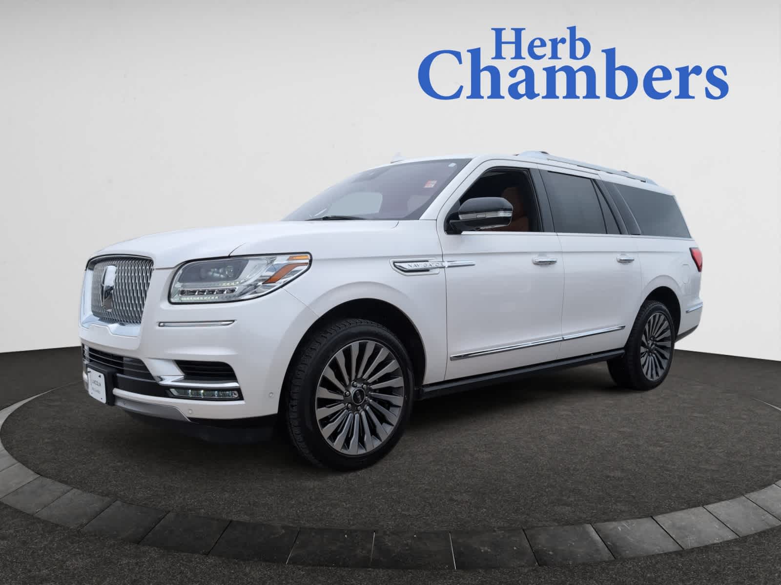 used 2019 Lincoln Navigator L car, priced at $28,998