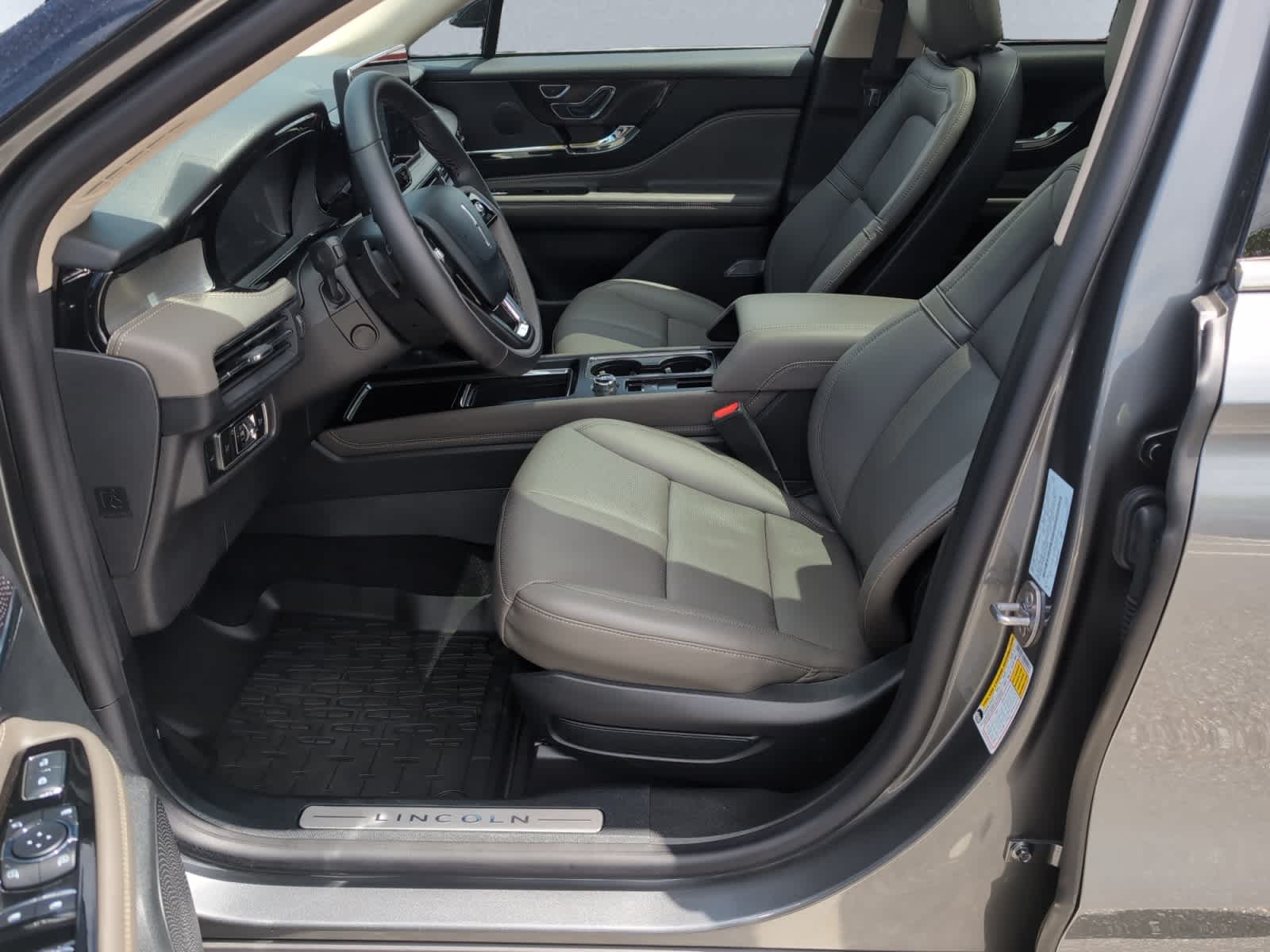 used 2024 Lincoln Corsair car, priced at $44,998