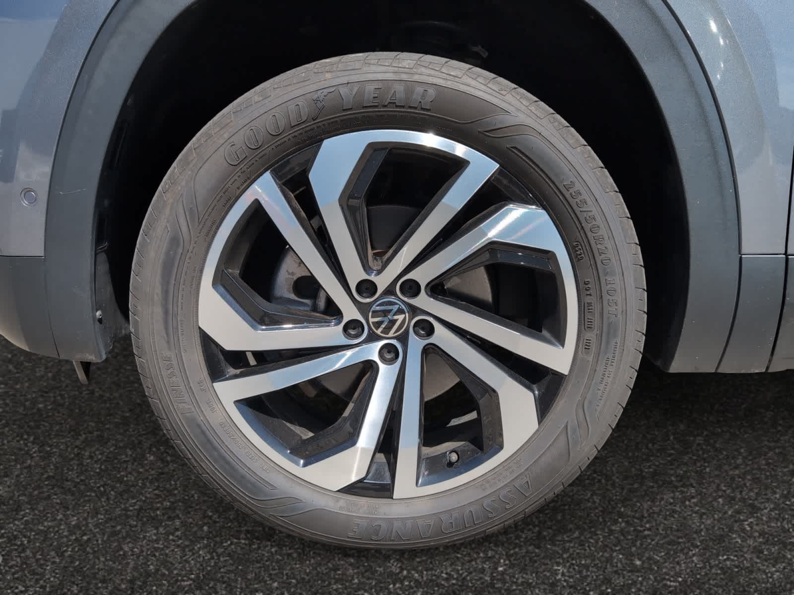 used 2021 Volkswagen Atlas car, priced at $32,998