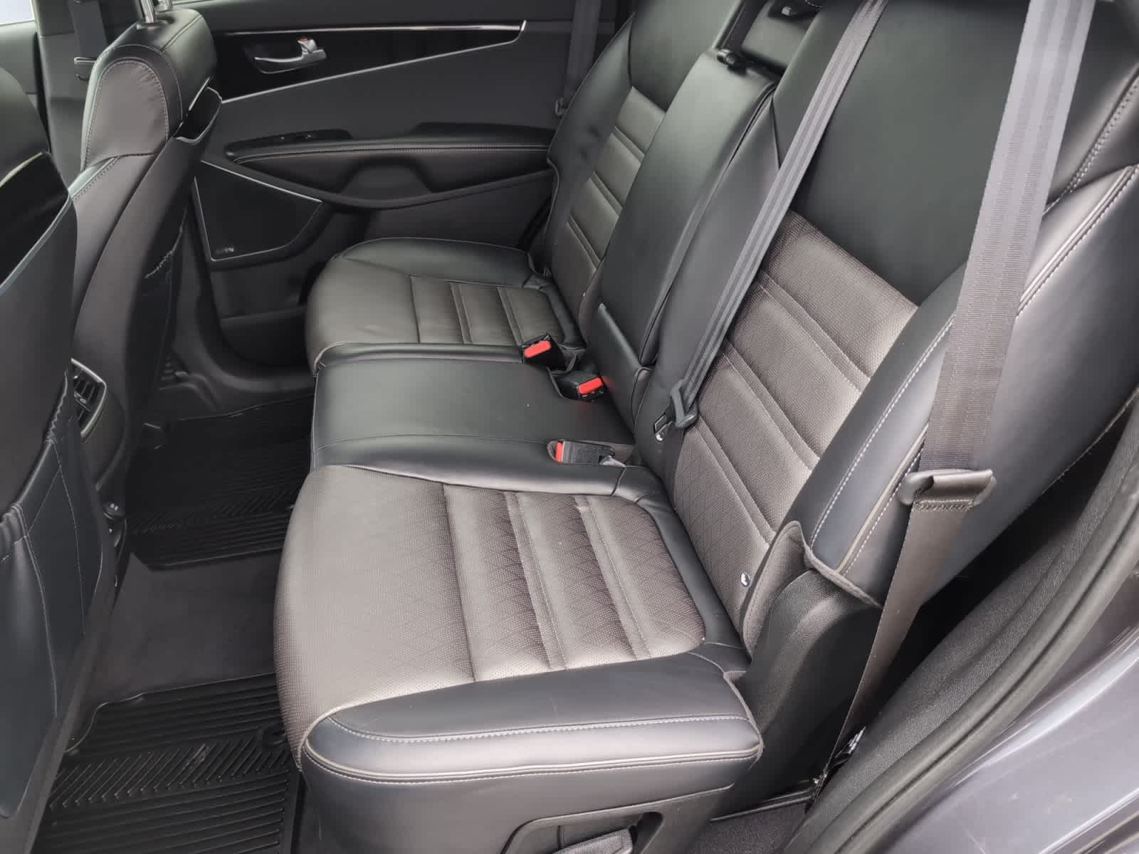 used 2018 Kia Sorento car, priced at $16,998