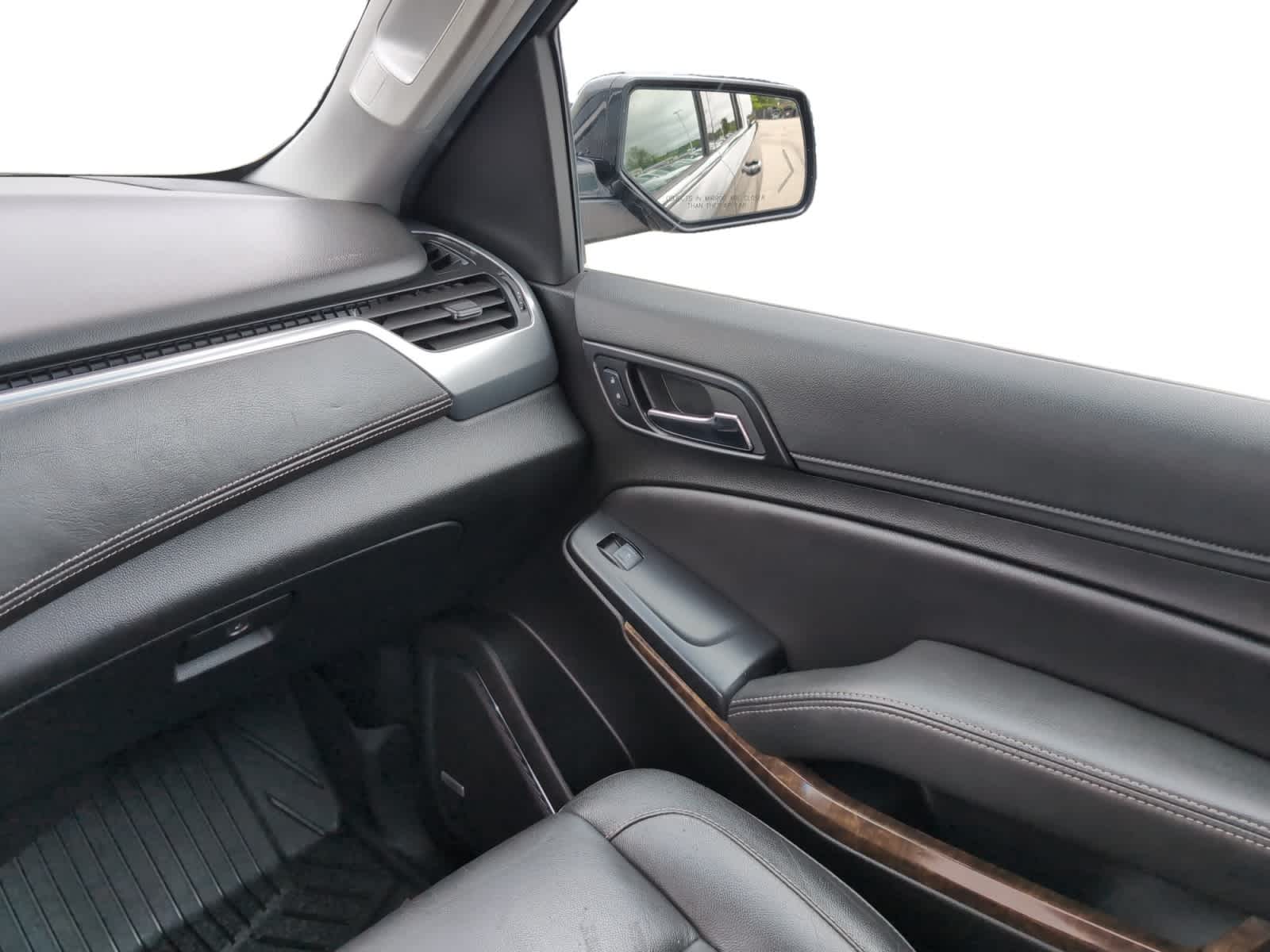used 2020 Chevrolet Suburban car