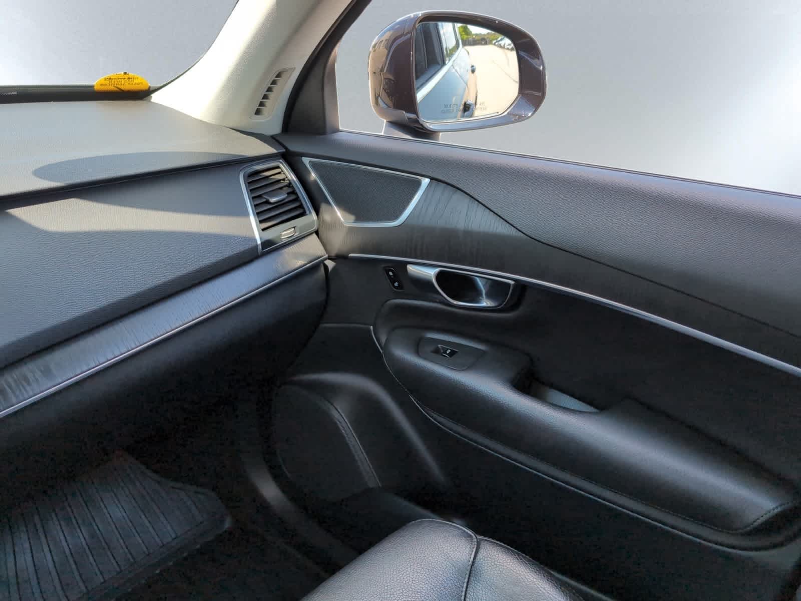 used 2020 Volvo XC90 car, priced at $24,998