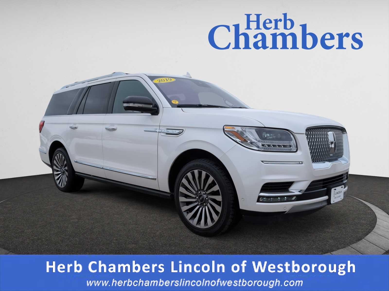 used 2019 Lincoln Navigator L car, priced at $28,998