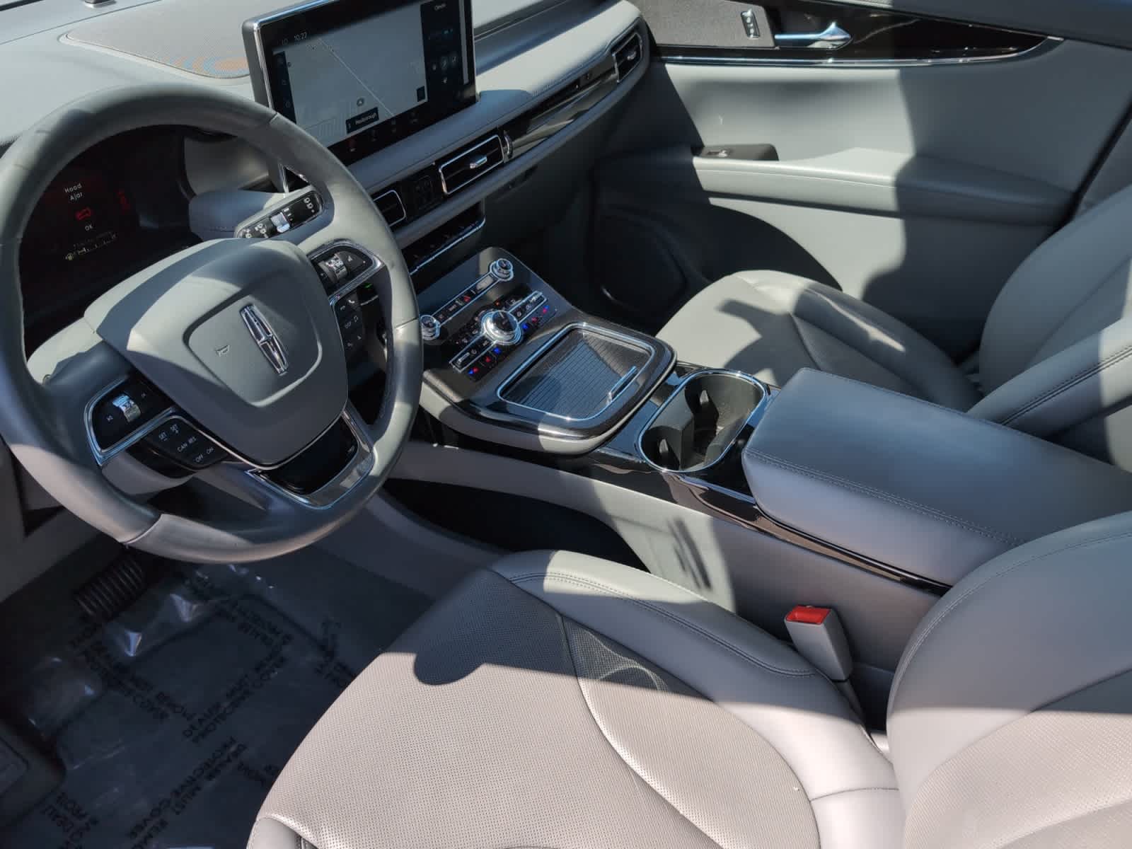 used 2022 Lincoln Nautilus car, priced at $41,998
