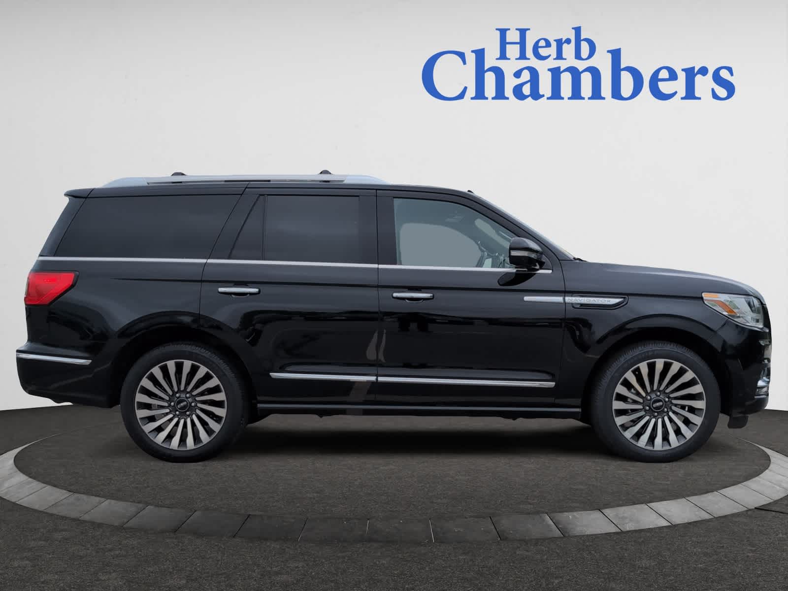used 2018 Lincoln Navigator car, priced at $33,998
