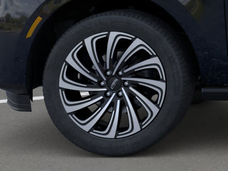 new 2025 Lincoln Navigator car, priced at $119,945