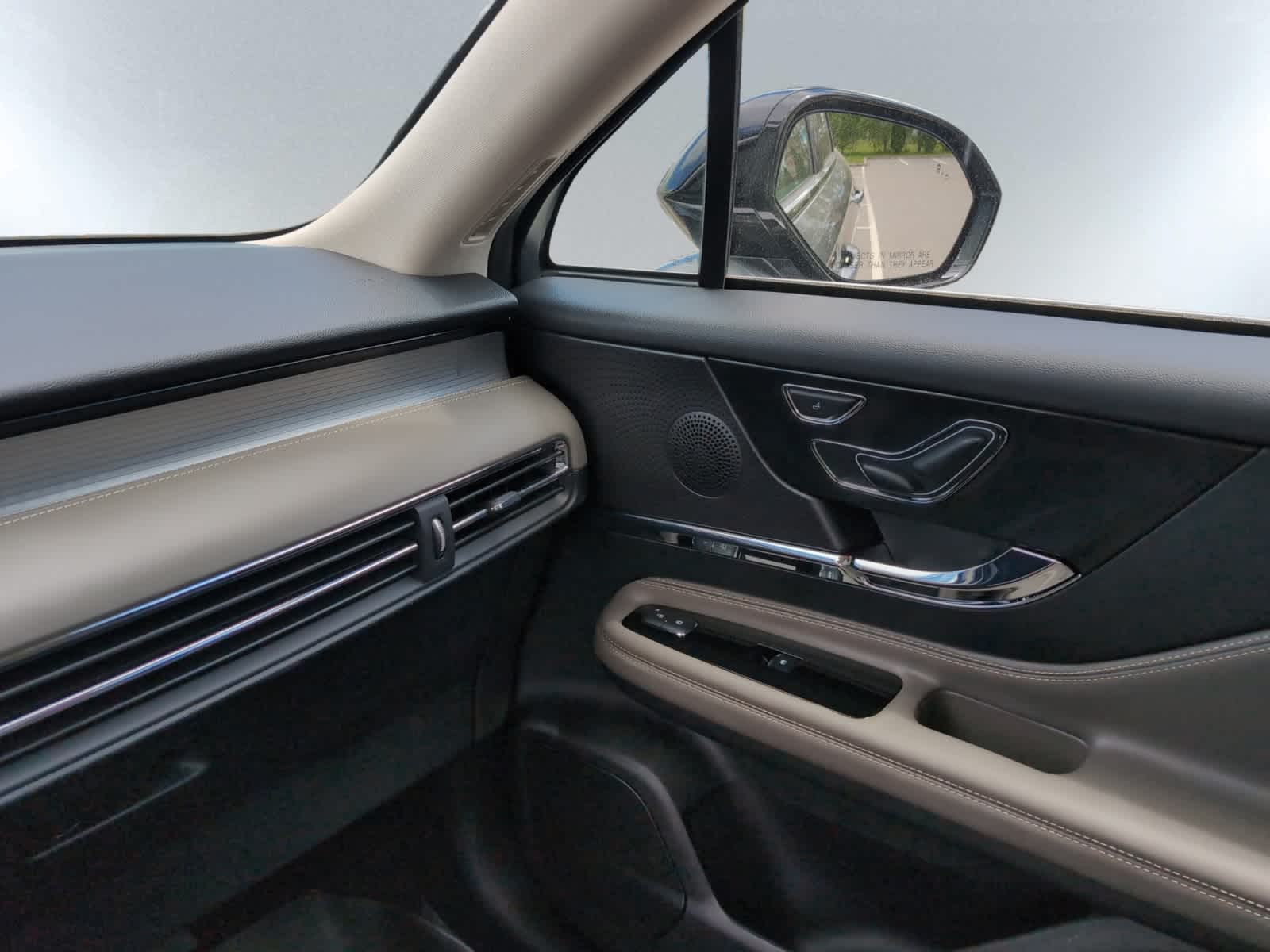 used 2024 Lincoln Corsair car, priced at $44,998