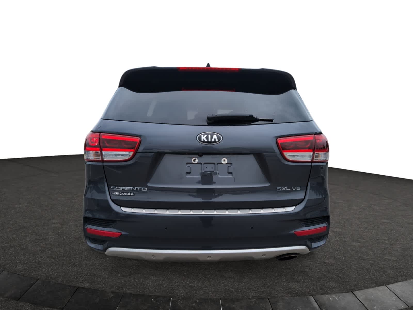 used 2018 Kia Sorento car, priced at $16,998