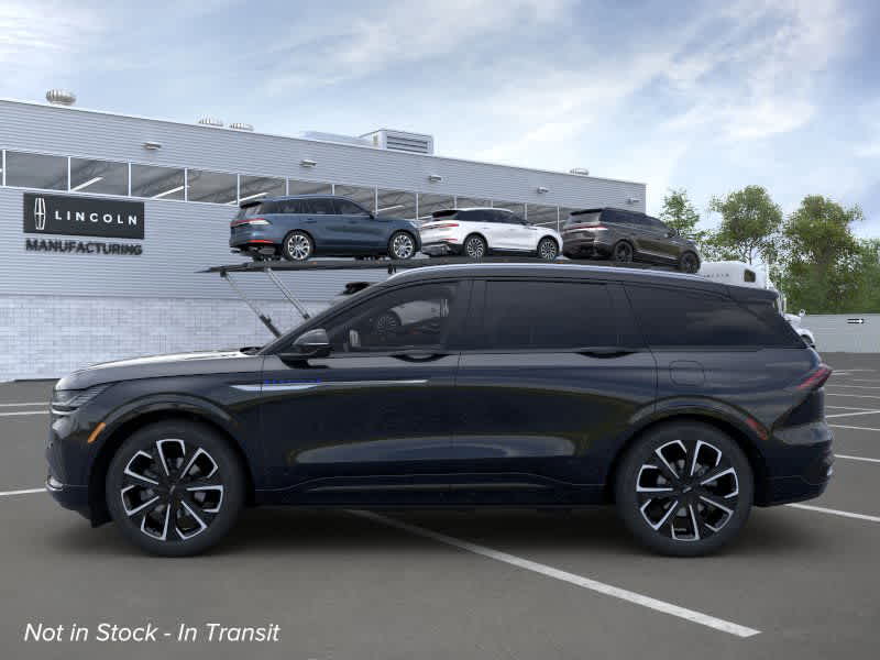 new 2025 Lincoln Nautilus car, priced at $70,305