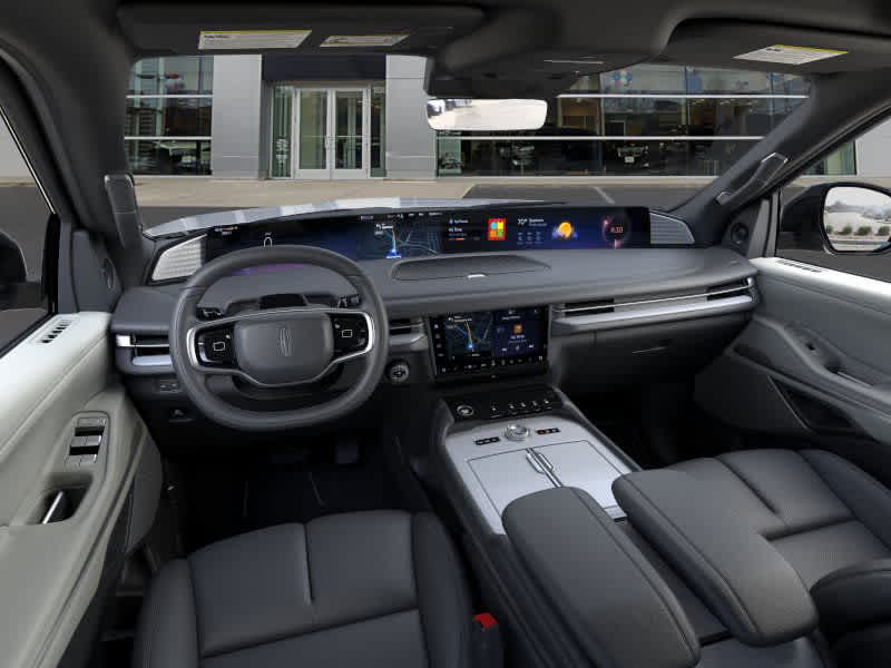new 2025 Lincoln Navigator car, priced at $106,555