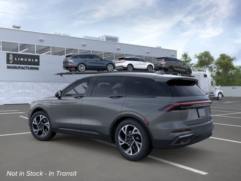 new 2025 Lincoln Nautilus car, priced at $67,320