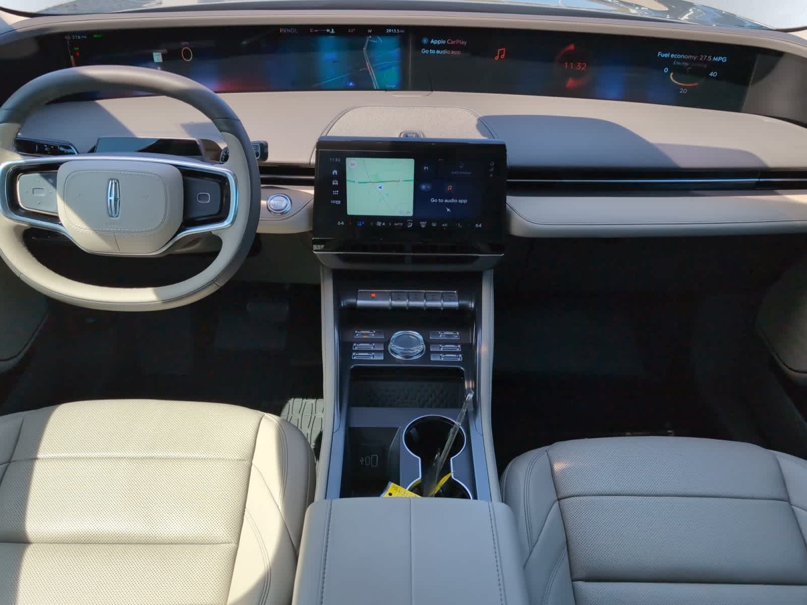 used 2025 Lincoln Nautilus car, priced at $61,998