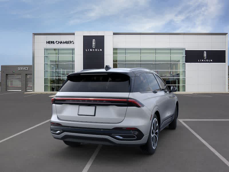 new 2025 Lincoln Nautilus car, priced at $64,605