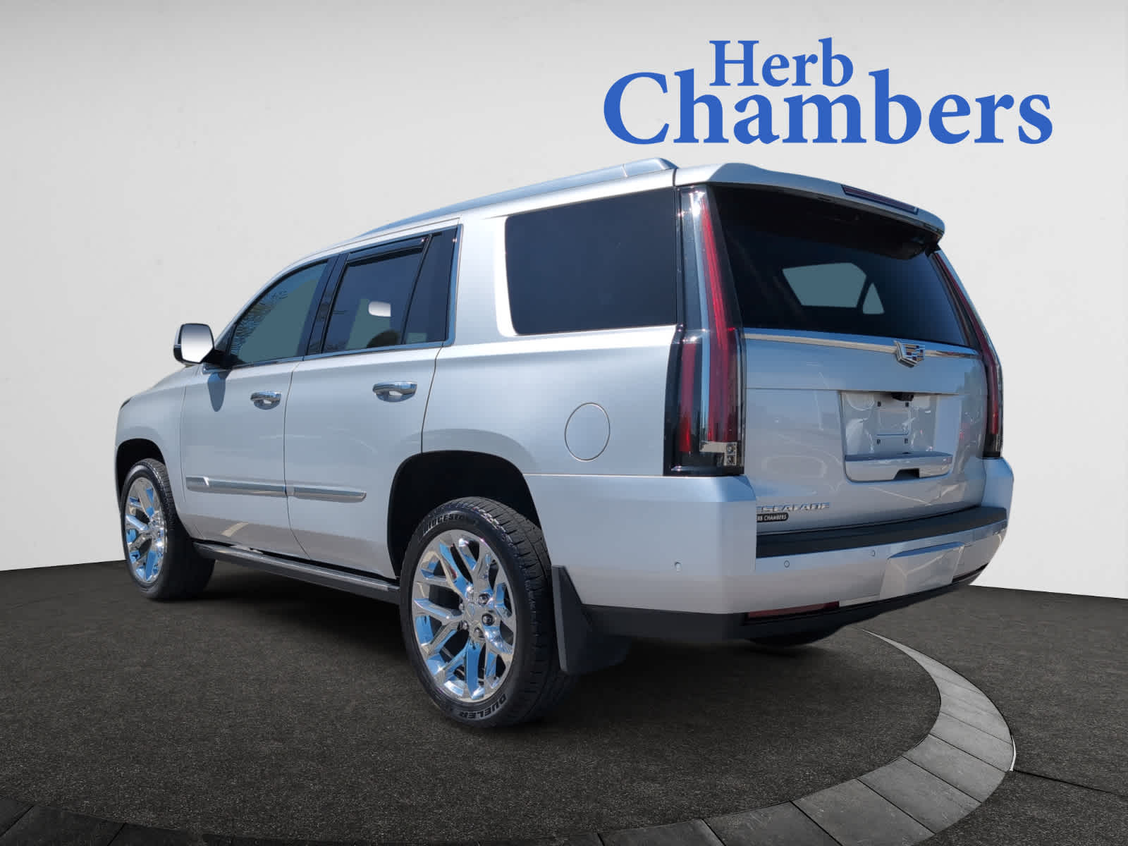 used 2019 Cadillac Escalade car, priced at $39,998
