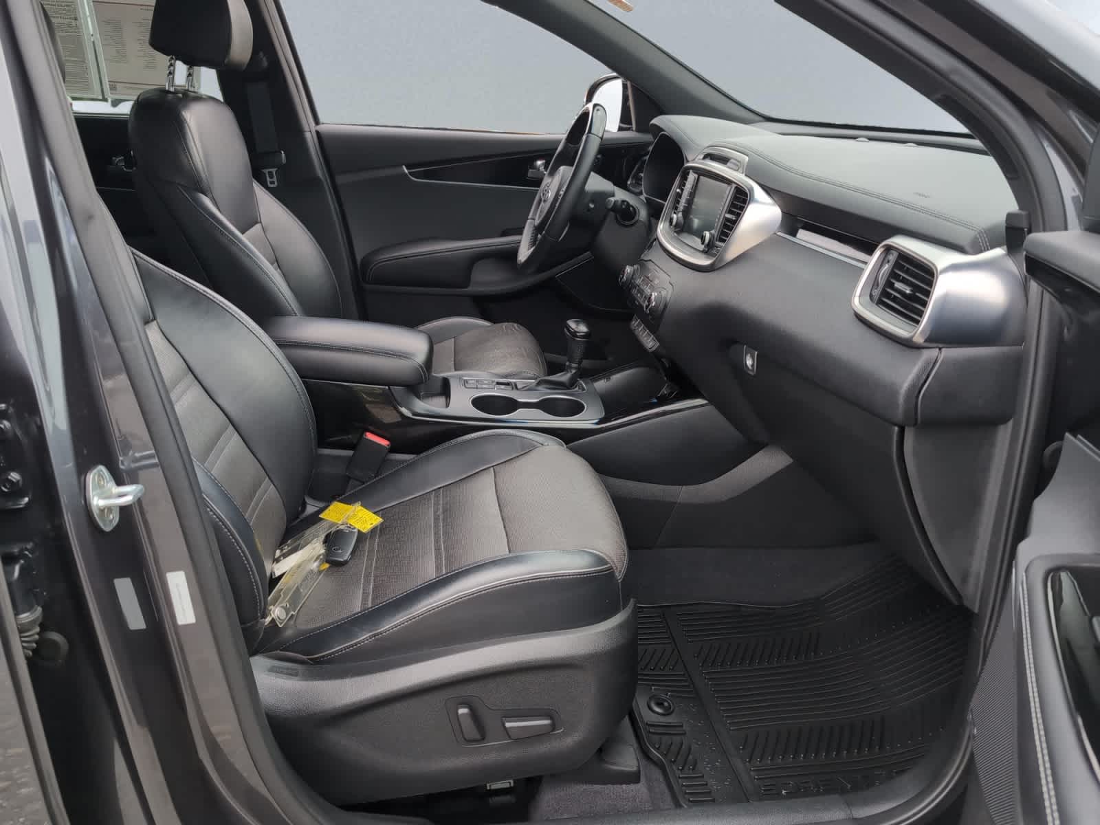 used 2018 Kia Sorento car, priced at $16,998