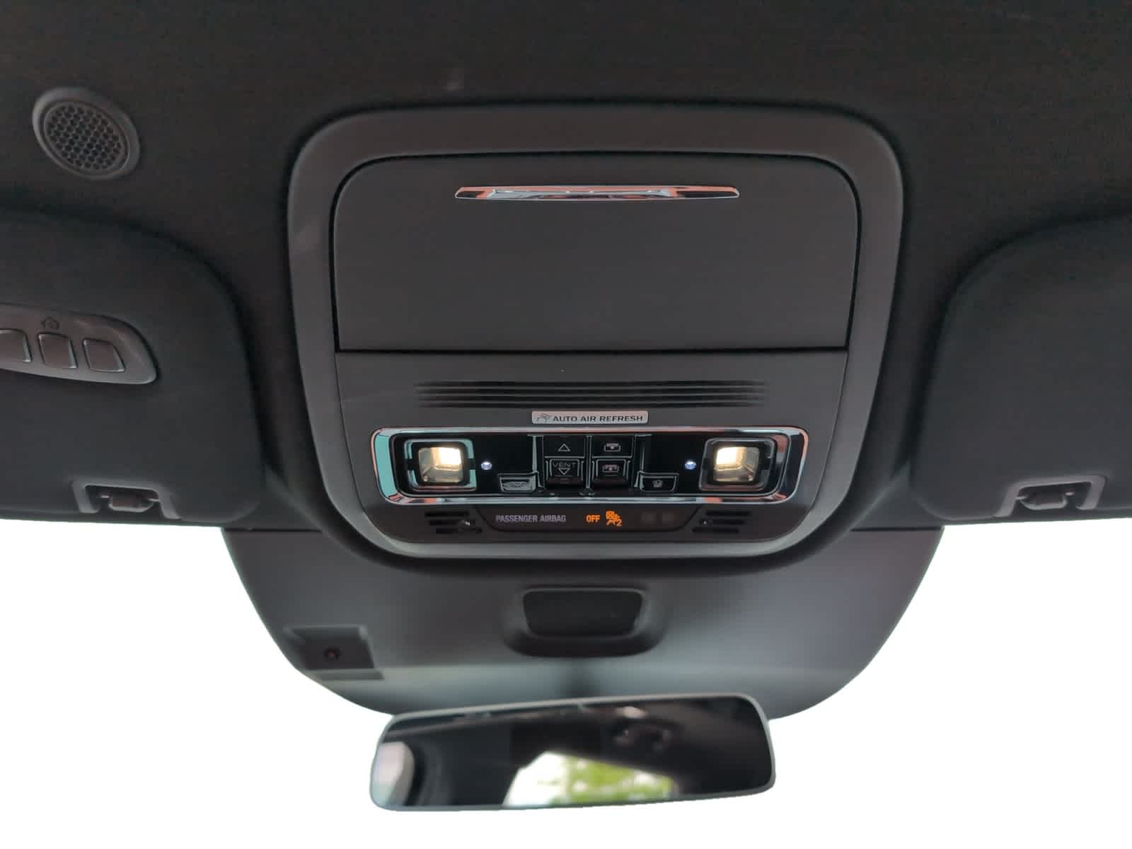 used 2025 Lincoln Aviator car, priced at $72,998