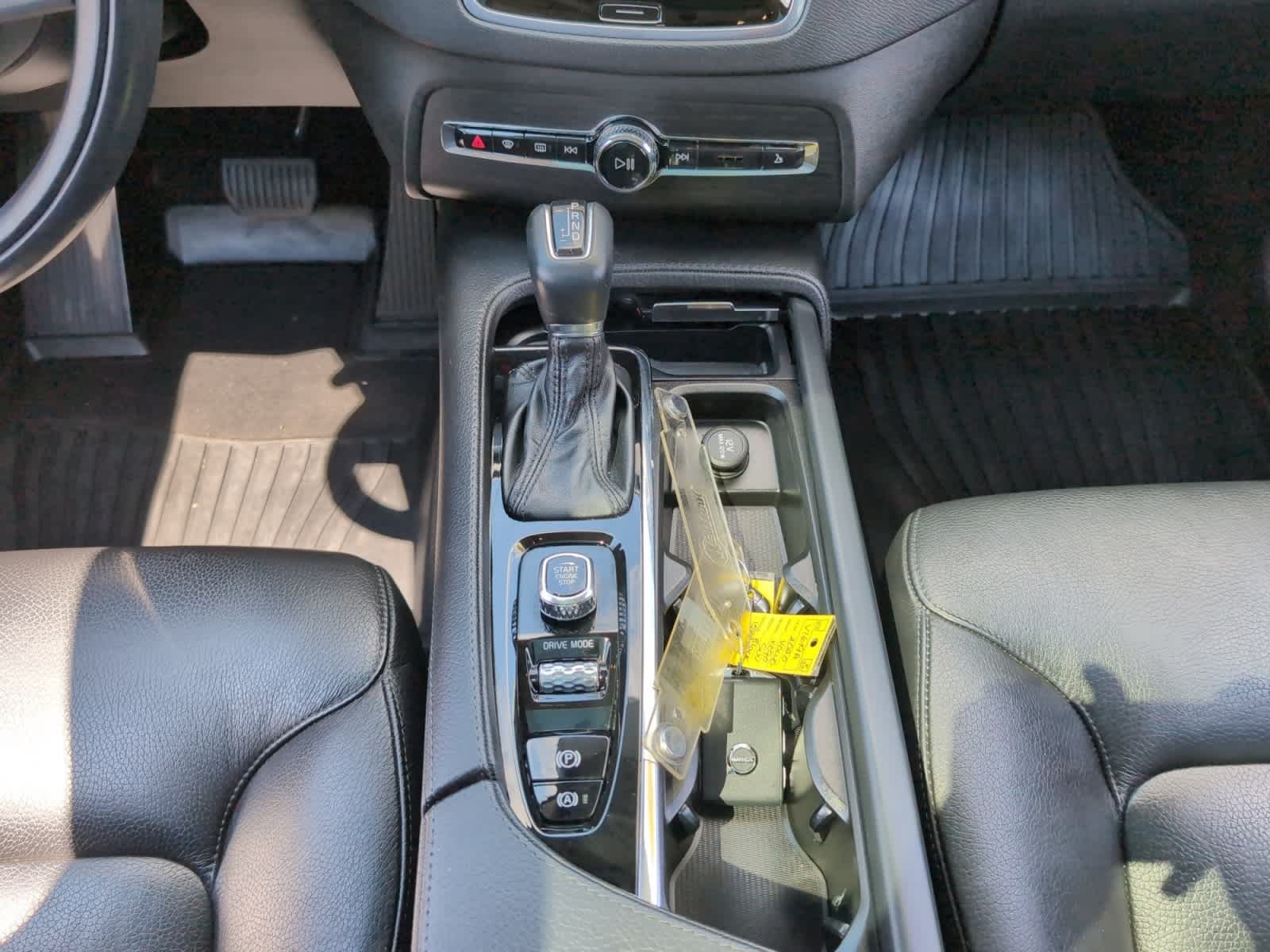 used 2020 Volvo XC90 car, priced at $24,998