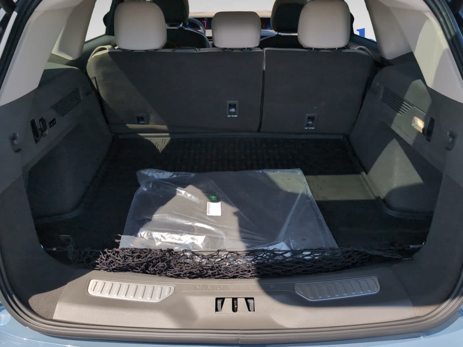 used 2025 Lincoln Nautilus car, priced at $61,998
