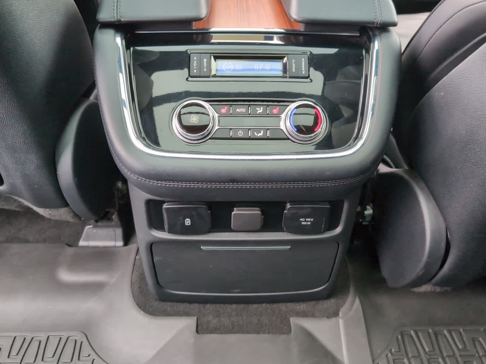 used 2018 Lincoln Navigator car, priced at $33,998
