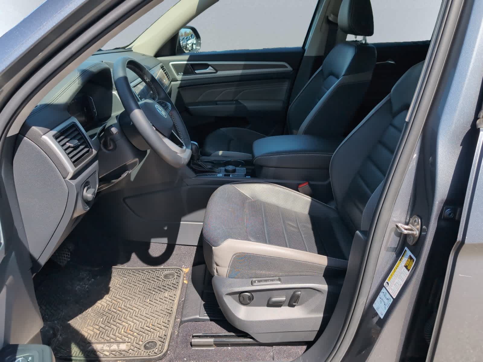 used 2021 Volkswagen Atlas car, priced at $32,998