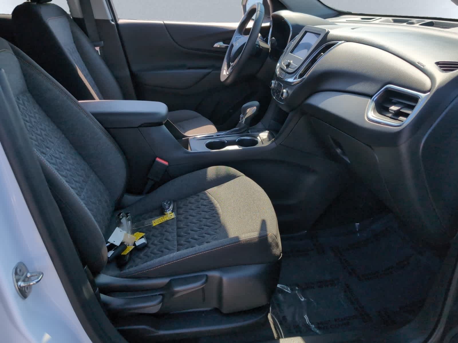 used 2022 Chevrolet Equinox car, priced at $24,798