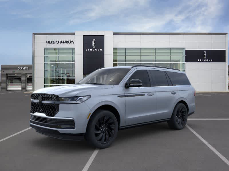 new 2025 Lincoln Navigator car, priced at $106,555