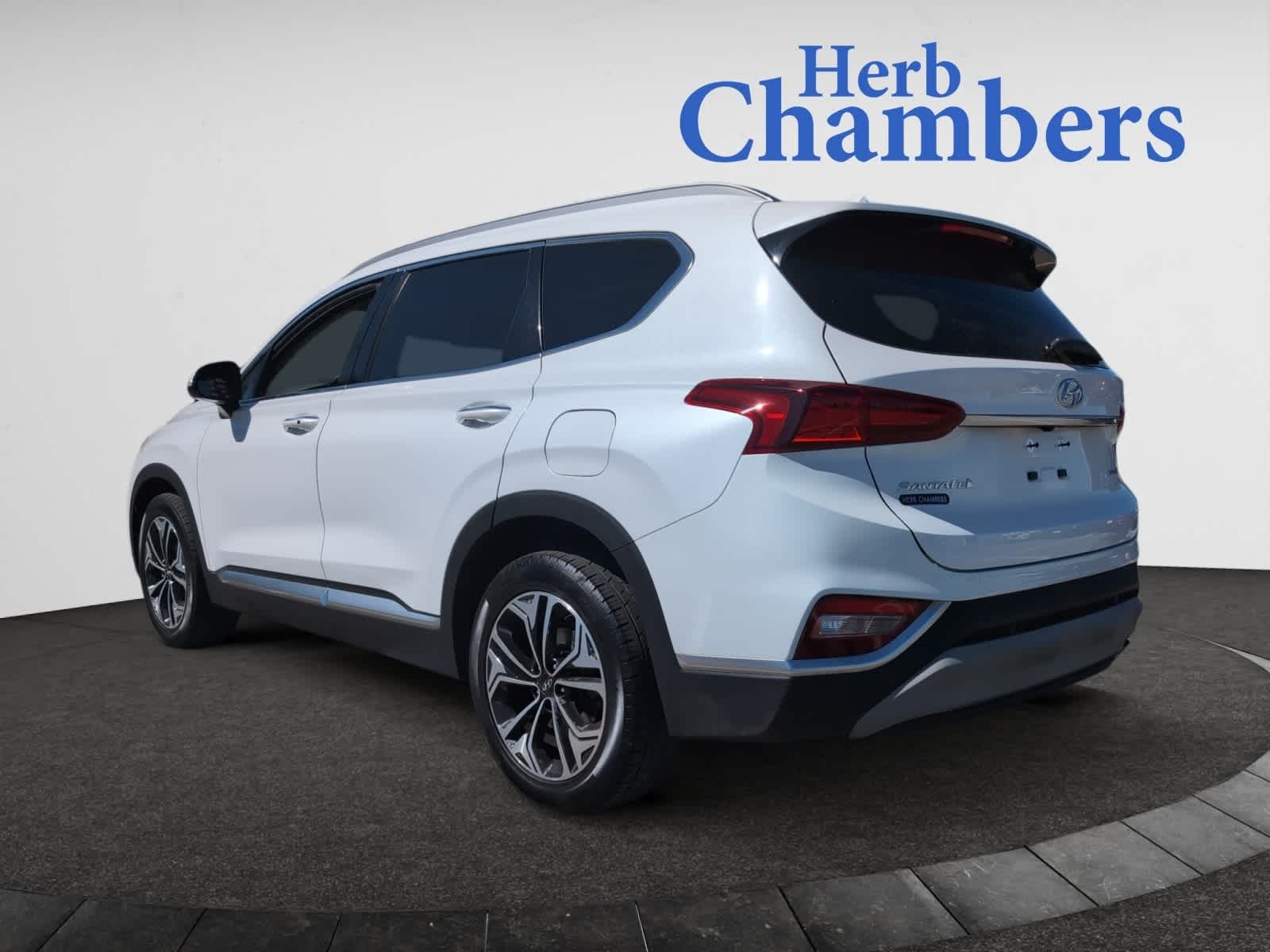 used 2019 Hyundai Santa Fe car, priced at $22,998