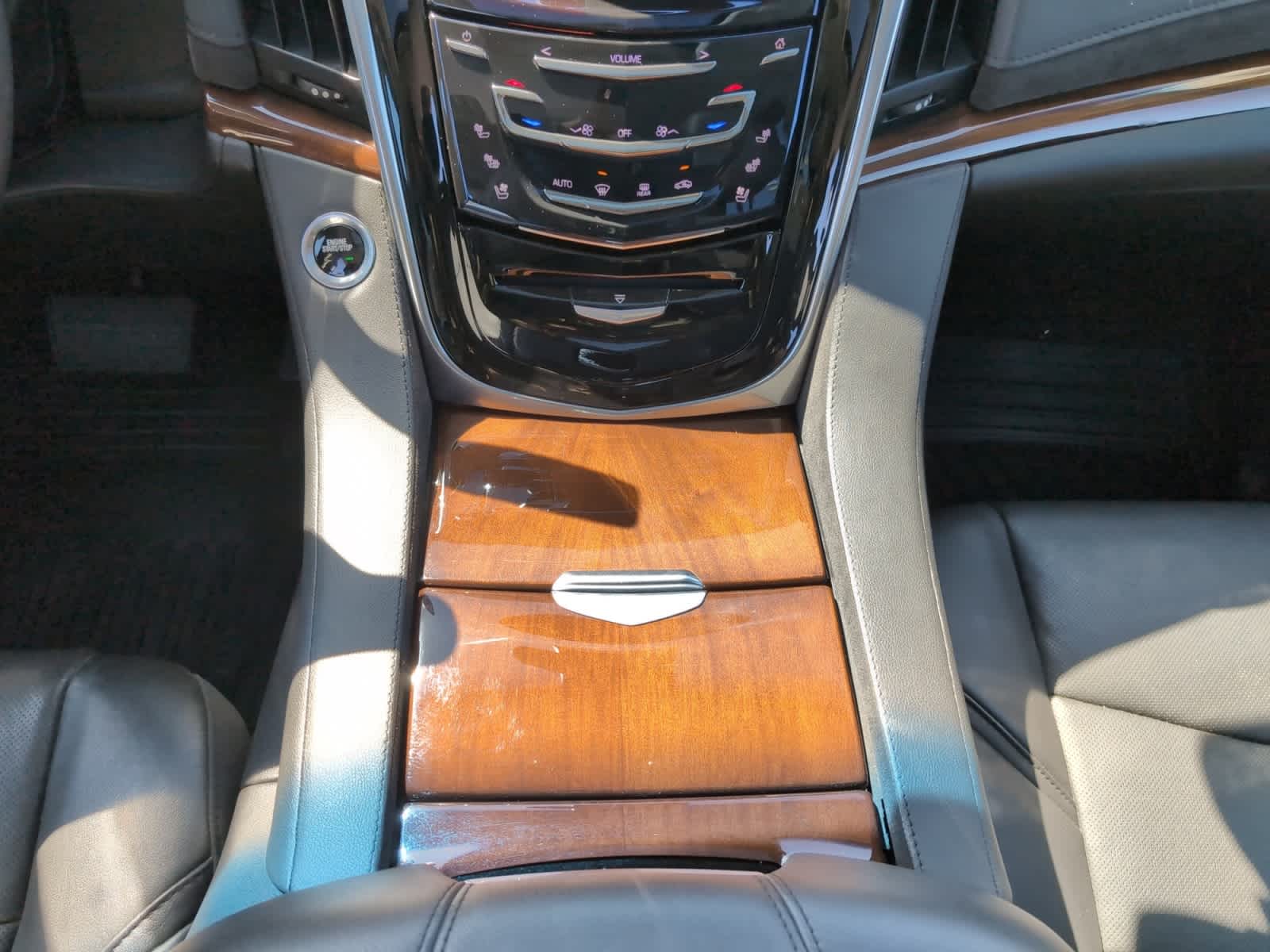 used 2019 Cadillac Escalade car, priced at $39,998