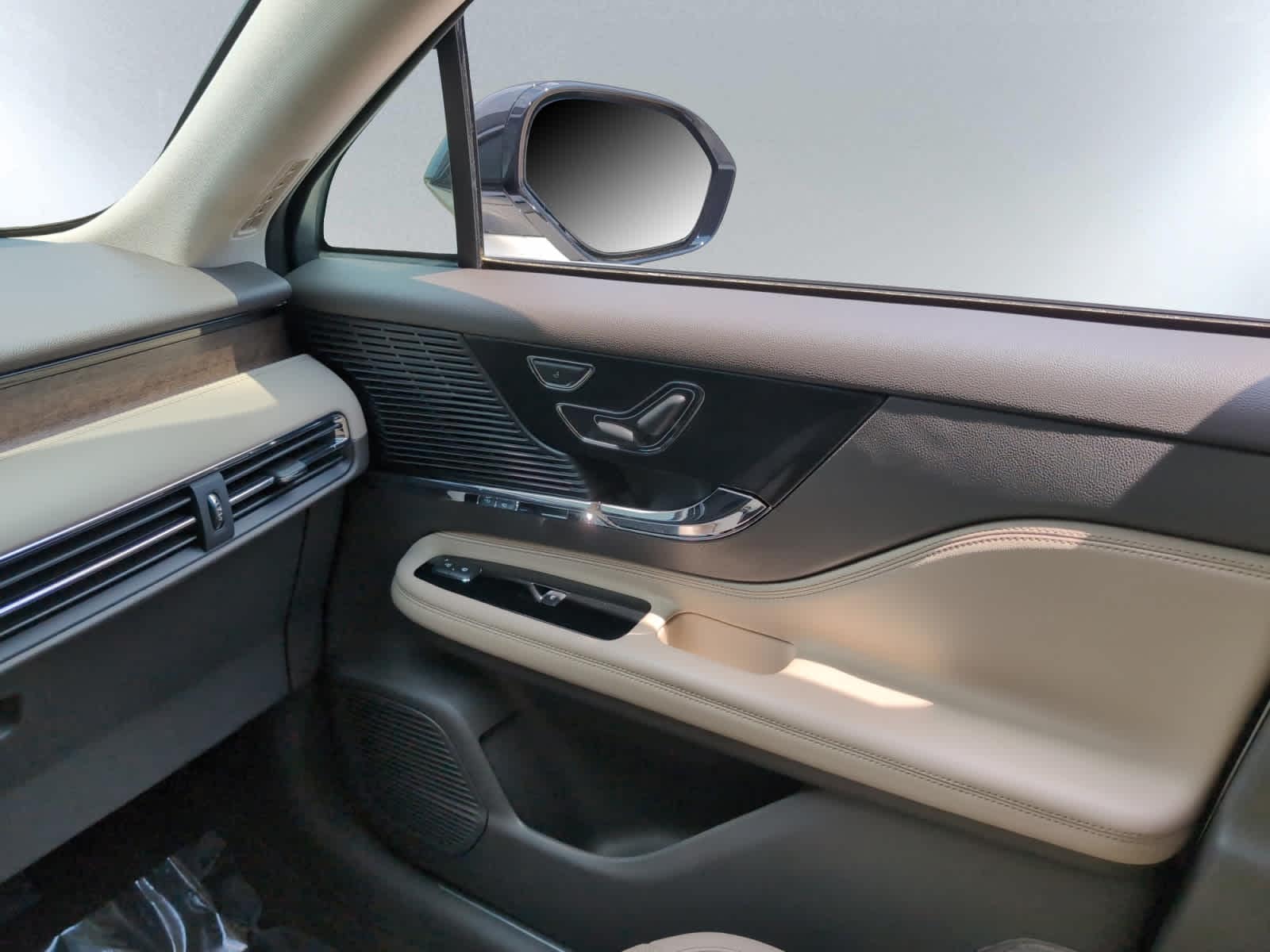 used 2022 Lincoln Corsair car, priced at $34,998
