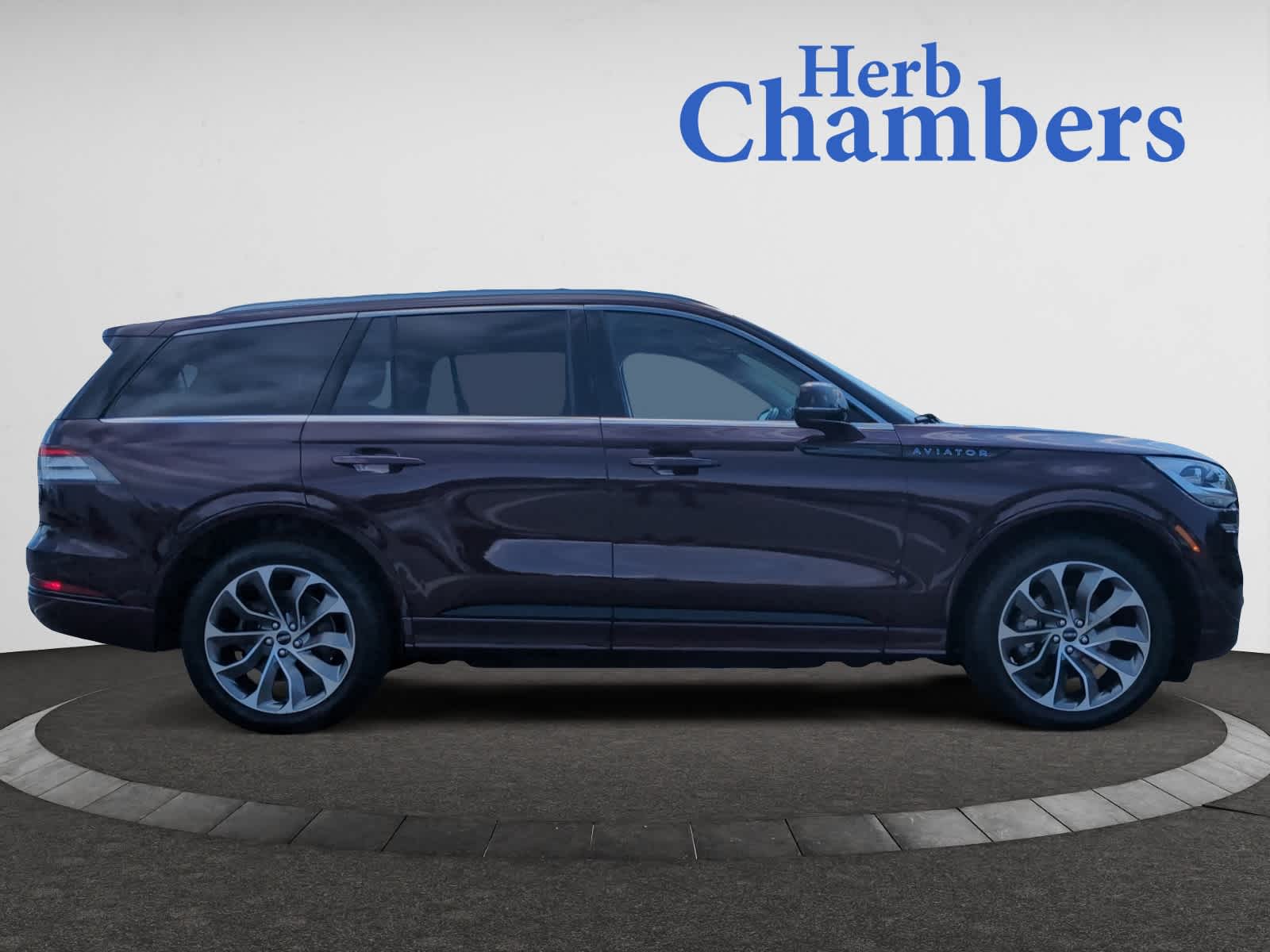 used 2022 Lincoln Aviator car, priced at $35,998