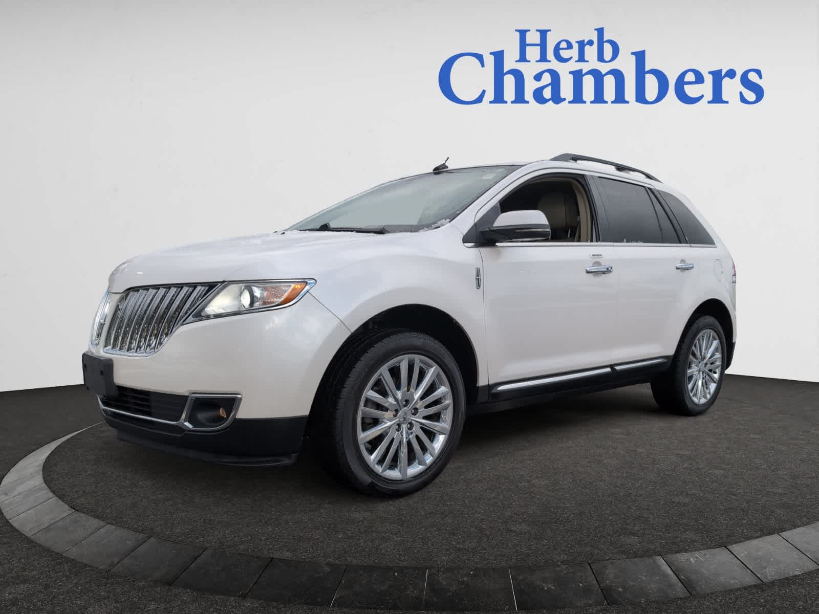 used 2013 Lincoln MKX car, priced at $11,498