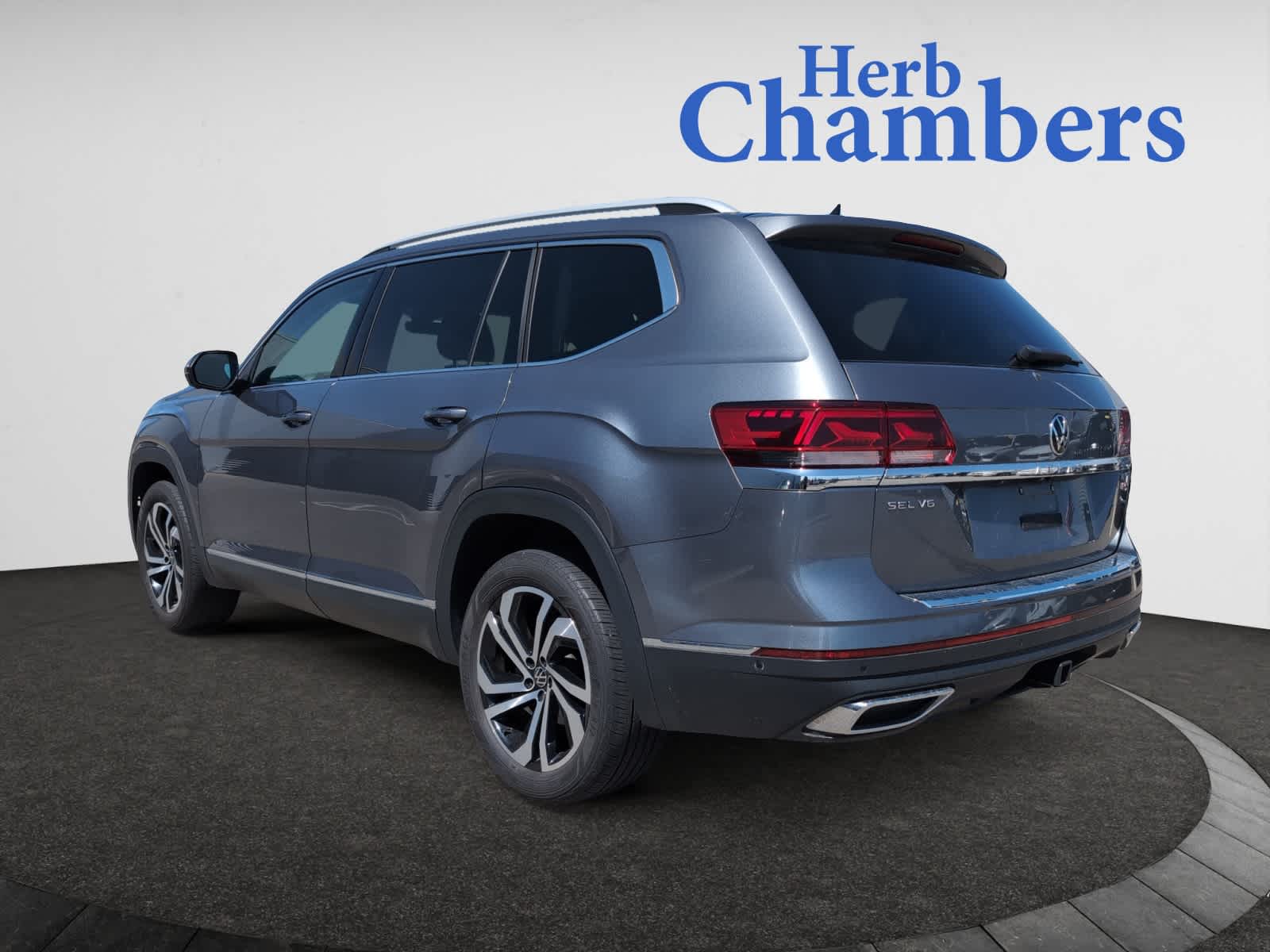 used 2021 Volkswagen Atlas car, priced at $32,998