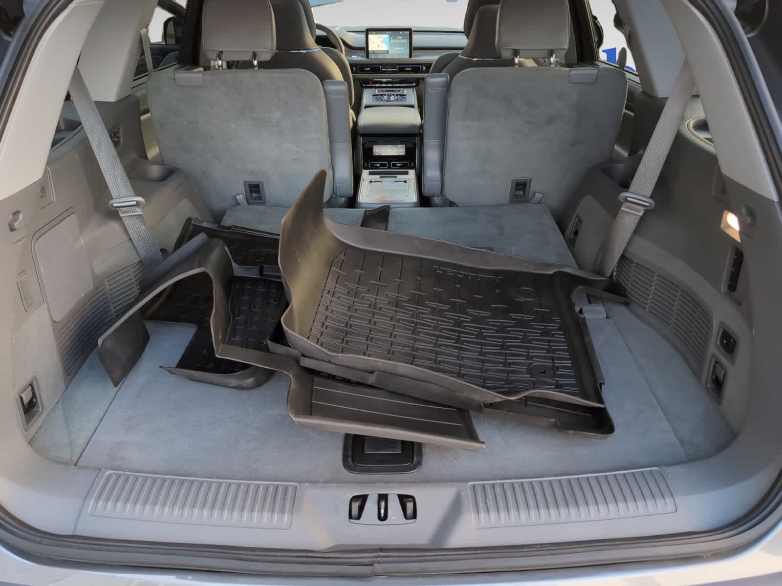 used 2021 Lincoln Aviator car, priced at $43,898