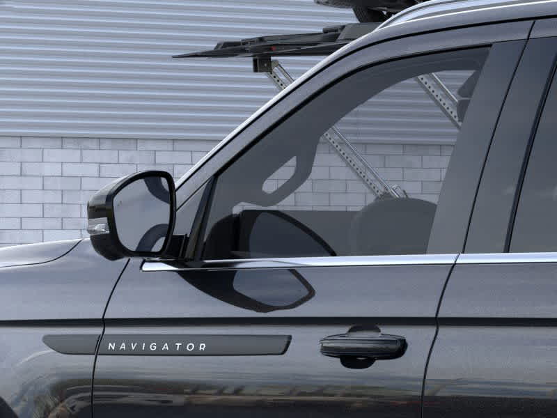 new 2025 Lincoln Navigator car, priced at $119,945