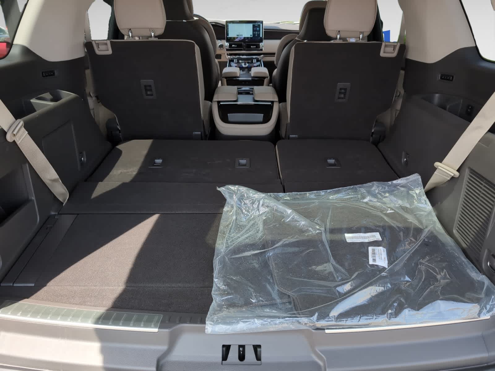 used 2022 Lincoln Navigator car, priced at $64,998