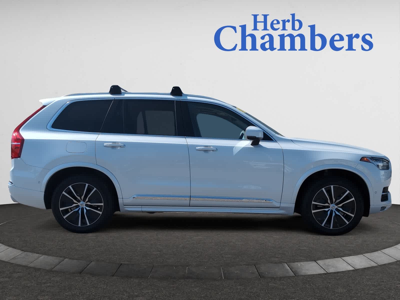 used 2019 Volvo XC90 car, priced at $29,998