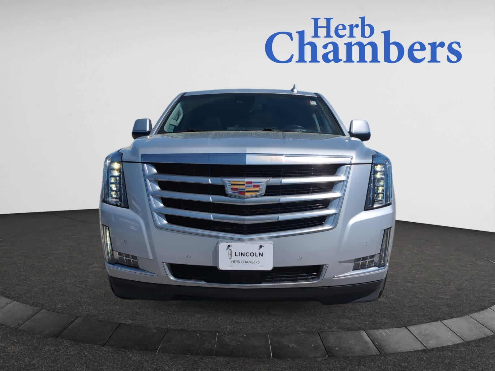 used 2019 Cadillac Escalade car, priced at $39,998