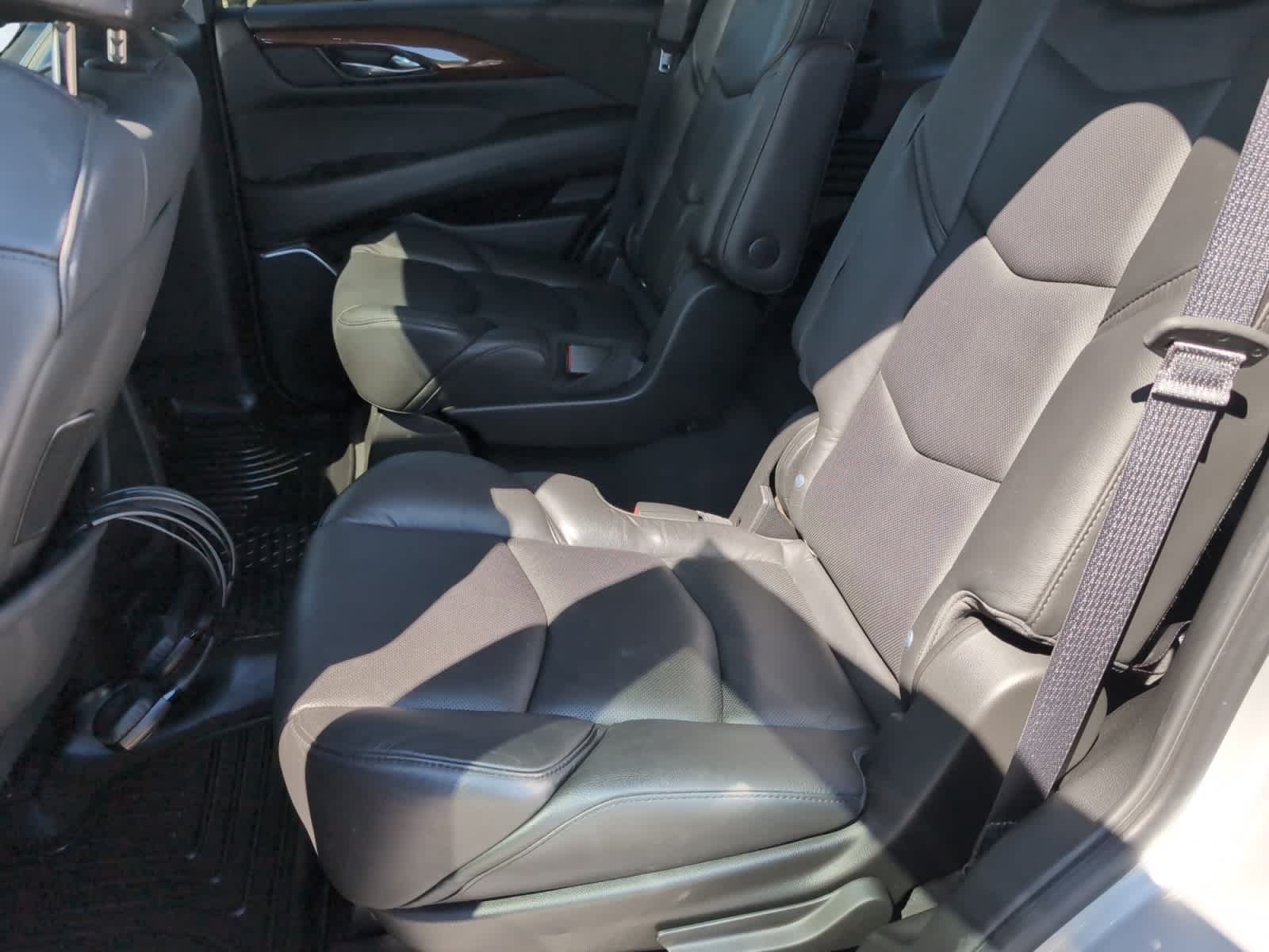 used 2019 Cadillac Escalade car, priced at $39,998