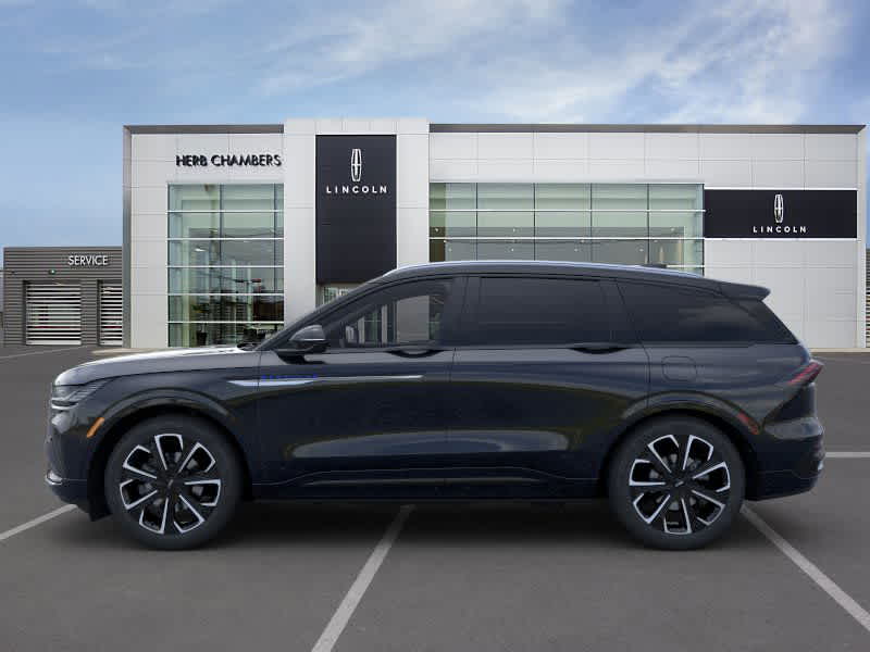 new 2025 Lincoln Nautilus car, priced at $70,305