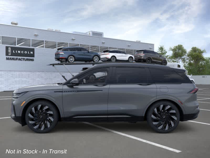 new 2025 Lincoln Nautilus car, priced at $76,375